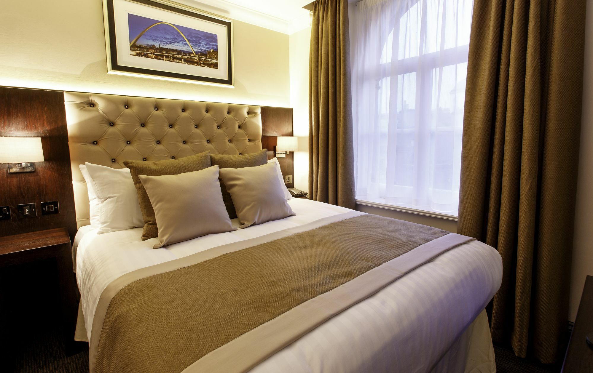 The Vermont Aparthotel Newcastle-upon-Tyne Extérieur photo
