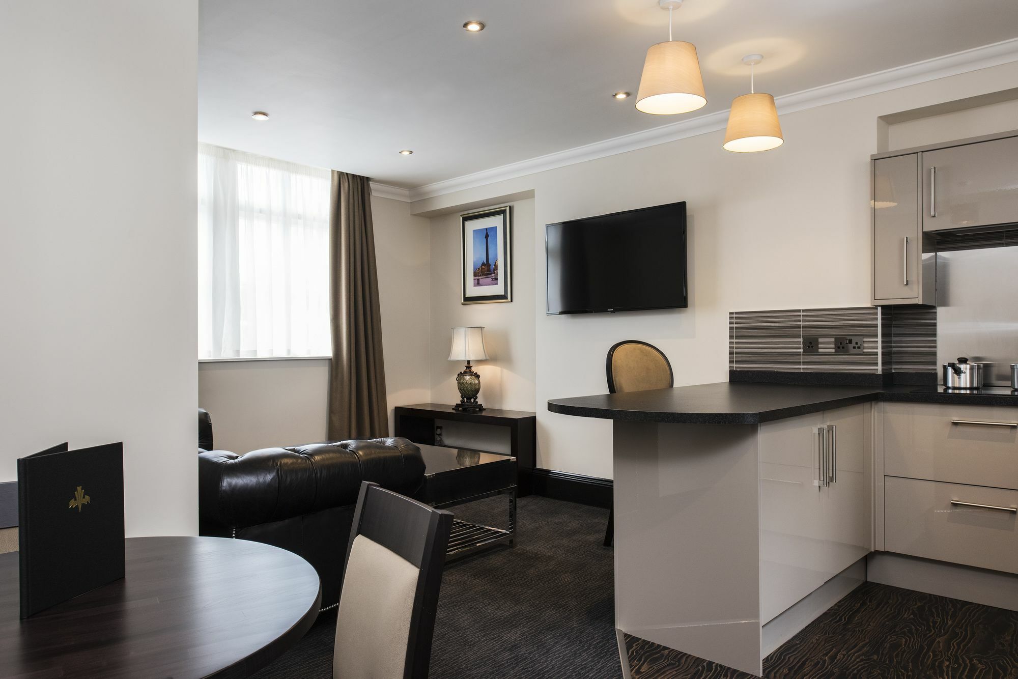 The Vermont Aparthotel Newcastle-upon-Tyne Extérieur photo